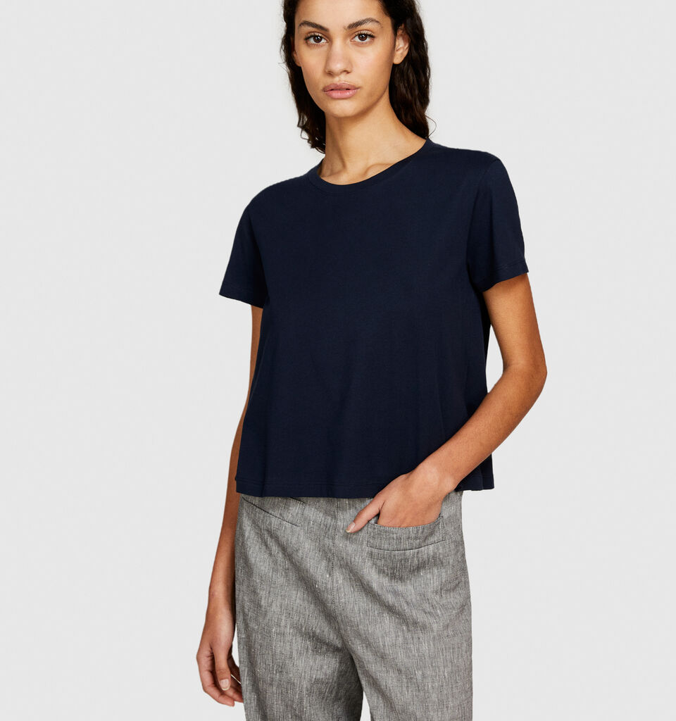 Boxy fit t-shirt in organic cotton - women's short sleeve t-shirts - Dark Blue | Sisley image number 4